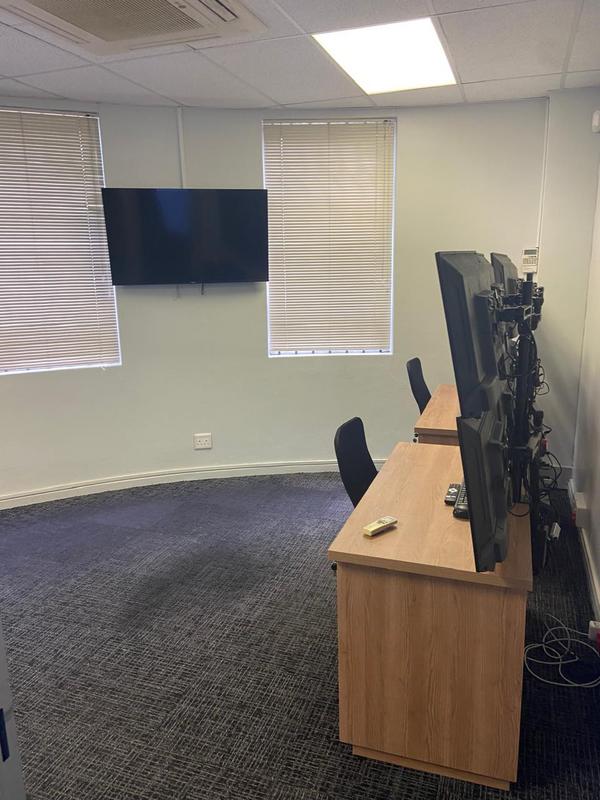 To Let commercial Property for Rent in Humerail Eastern Cape